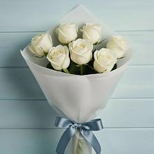 Букет 7 Белых роз Эдлесс Лав в Дровяной