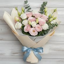 Букет цветов из:  Лизиантусы в Дровяной