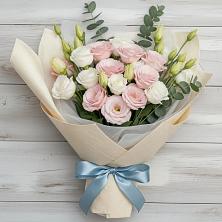 Букет цветов из:  Лизиантусы в Дровяной