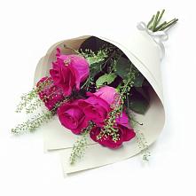 Букет цветов из:  Розы в Дровяной
