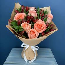 Букет цветов из:  Розы и Альстромерии в Дровяной