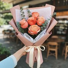 Букет цветов из:  Розы в Дровяной