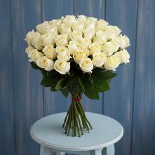 Букет 51 Белая роза Эдлесс Лав в Дровяной